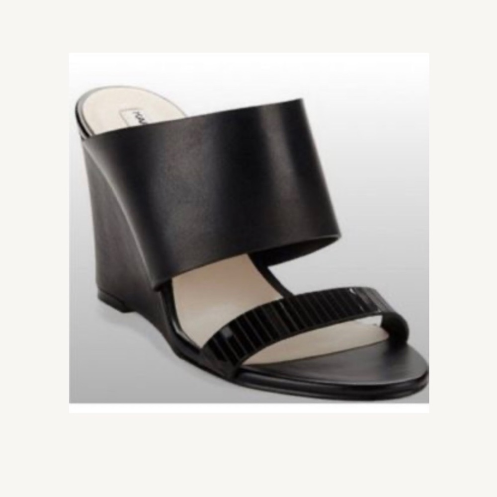 Karl Lagerfeld Paris On About 3 1/2 Inches Wedge Heels Leather Size 7.5M Black.